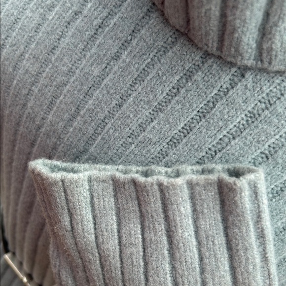 Abercrombie & Fitch Light Blue Long Sleeve Dress - Picture 7 of 9